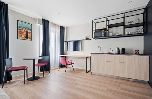 Les Philosophes Apartment | Nonanteneuf Genève Plainpalais