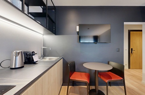 Les Philosophes Apartment | Nonanteneuf Genève Plainpalais