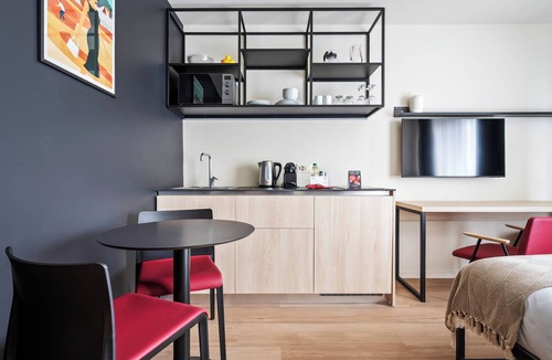 Les Philosophes Apartment | Nonanteneuf Genève Plainpalais