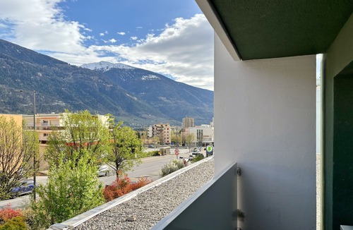 Sierre Apartment | Nonanteneuf Sierre