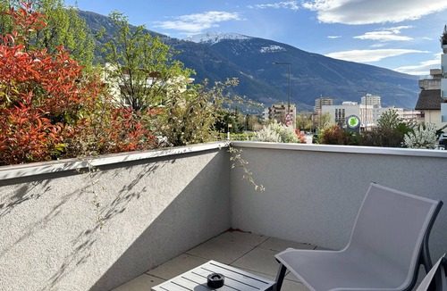 Sierre Apartment | Nonanteneuf Sierre