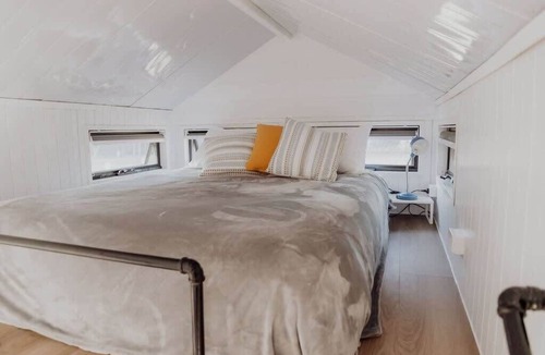 Cooroibah House | Noosa Tiny Home Summa