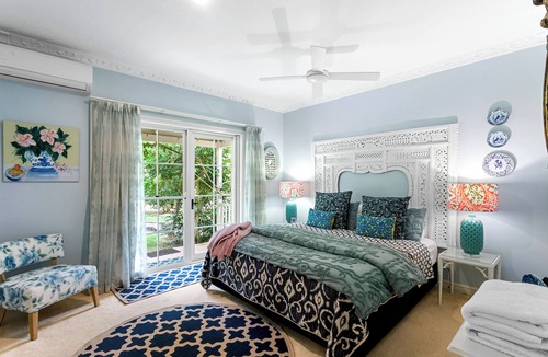 Doonan Bed & Breakfast | Noosa Valley Manor B&B Retreat