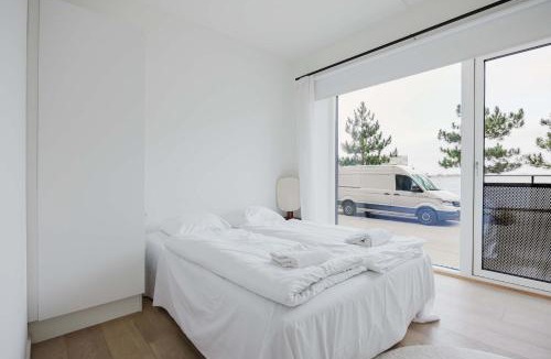 Copenhagen Apartment | Nordhavn Residence with Water View