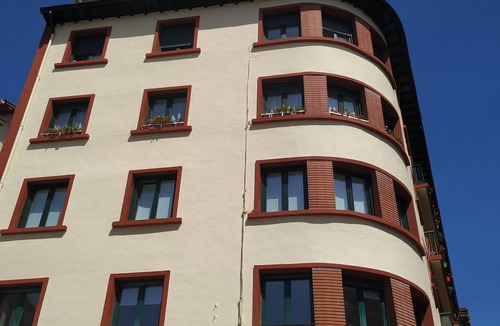 Zarautz House | Nordic center apartment