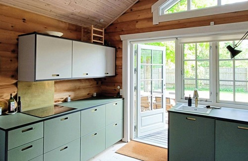 Dronningmolle House | Nordic idyll in the log house at Dronningmølle