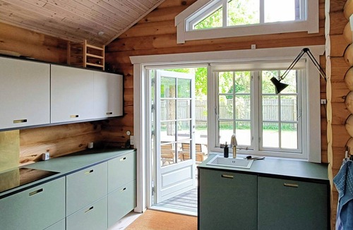 Dronningmolle House | Nordic idyll in the log house at Dronningmølle