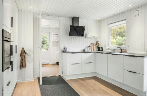 Ulfborg House | Nordic Log House Between Sea And Fjord