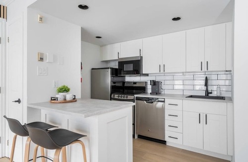 Craigleith Apartment | Nordic Nook | Hot Tub & Shuttle w/Patio