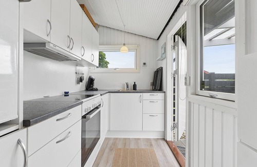 Skastrup Strand House | Nordic style summer house for two
