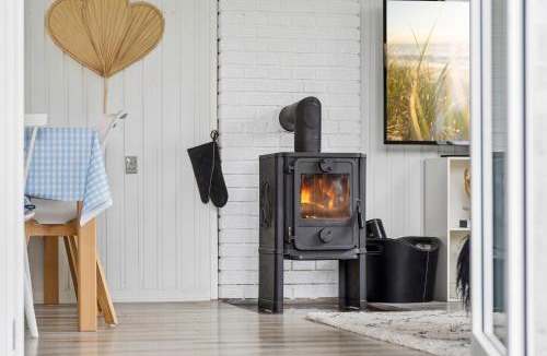 Skastrup Strand House | Nordic Style Summer House For Two