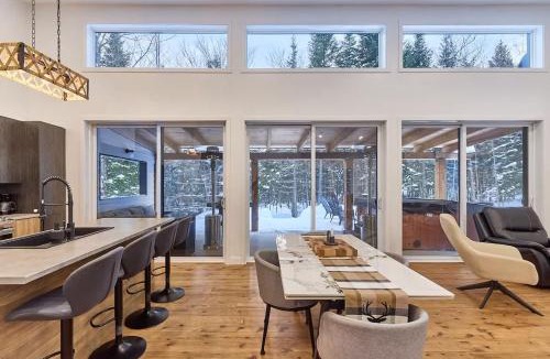 Notre-Dame-de-la-Merci Ski Chalet | Nordik Nara Private Spa & Pet-Friendly