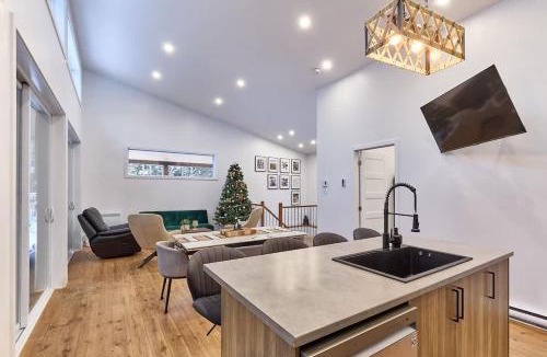 Notre-Dame-de-la-Merci Ski Chalet | Nordik Nara Private Spa & Pet-Friendly