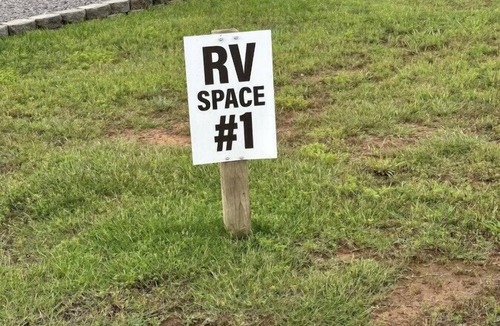 Dardanelle RV Rental | Nordin`s Escapes RV/Camper Site 1, near Lake Dardanelle, Mt. Nebo, and Mt. Petit Jean