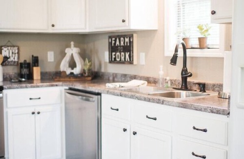 Dardanelle Cabin | Nordin`s Hidden Hillside Cabin