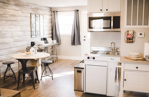 Dardanelle House | Nordin`s Hillside Haven