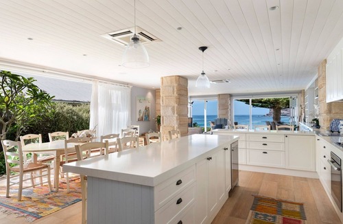 Avalon Beach House | 'Norfolk" Absolute Beachfront - Avalon Beach