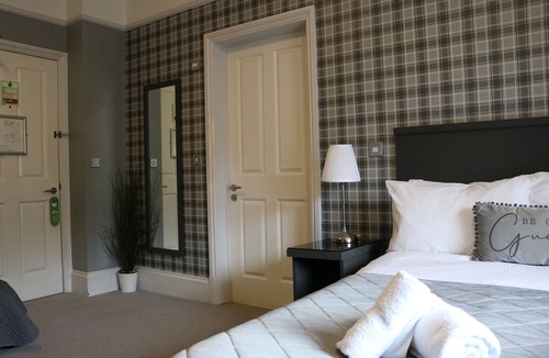 Padfield Hotel | Norfolk Arms Hotel