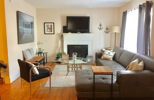 East Ocean View Cottage | Norfolk Beach Cottage Rental