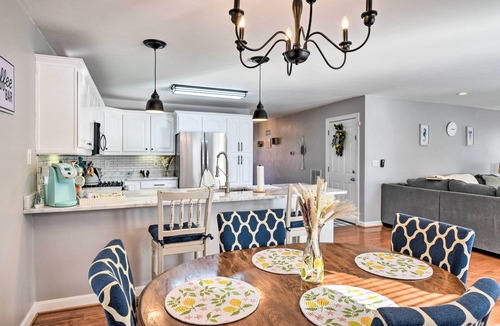Bayview House | Norfolk Beach House Rental w/Private Pool!