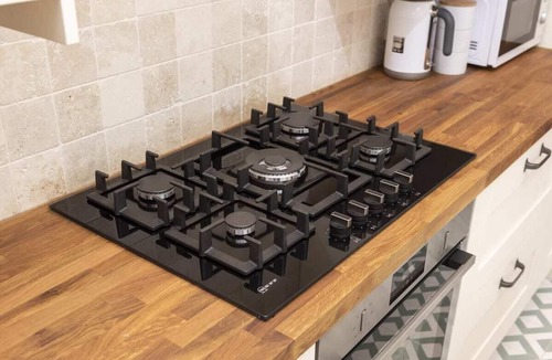 Stamford House | Norfolk House - Stamford