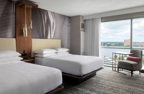 Downtown Hotel | Norfolk Waterside Marriott