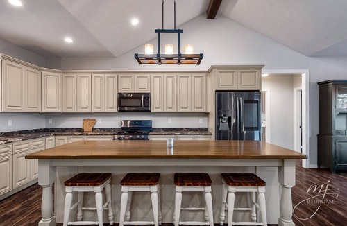 Calico Rock House | Norfork Lake: Family Retreat