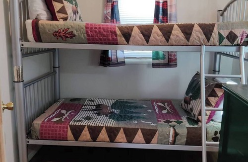 Elizabeth Resort | Norfork Lake - Quaint 2 bedroom, no stairs. By the pool -camp store - pavilion.