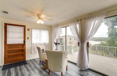 Henderson House | Norfork Lake Views: Home w/Deck in Henderson