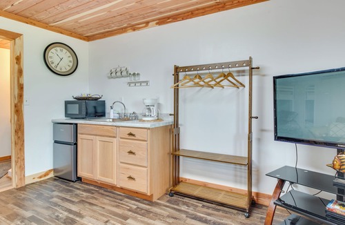 Lone Rock Apartment | Norfork Studio by White River: Ideal for Fishing!