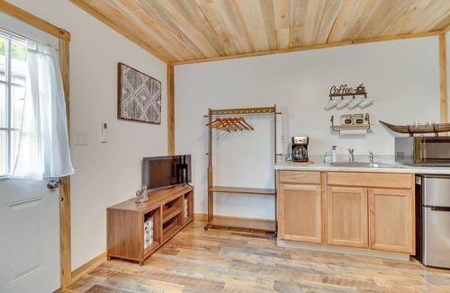 Lone Rock Apartment | Norfork Studio Cabin: Fishing, Kayaking & More!