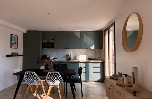 Saint-Martin-Saint-Firmin House | Normandy cottage with natural swimming pool