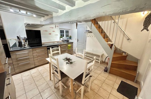 Sainte-Marguerite-sur-Mer House | Norman-style farmhouse near the beach