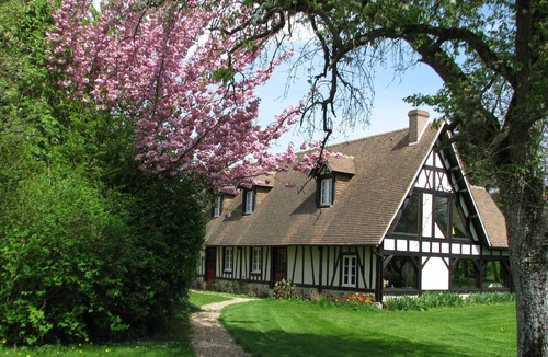 Montaure House | Norman cottage spacious exception for you alone in a large park