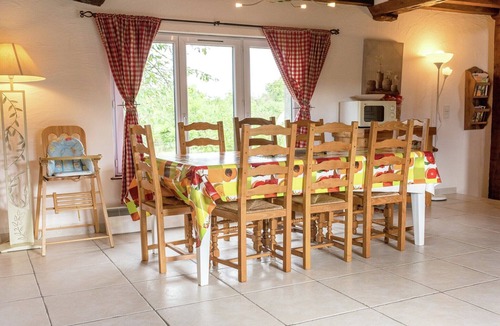 Courtonne-les-Deux-Eglises House | Norman Chalet with Pool