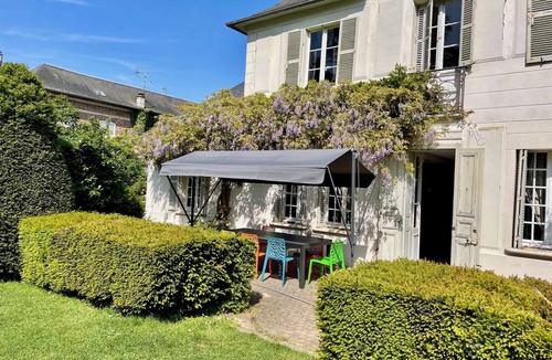 Sainte-Opportune-du-Bosc House | Norman country villa with swimming pool