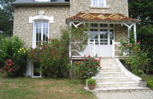 Bernieres-sur-Mer House | NORMAN HOUSE IN JUNO BEACH