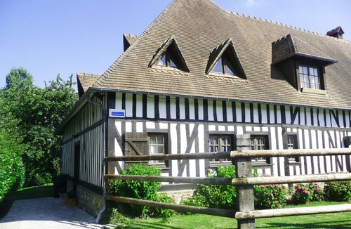 Equemauville House | Norman house with character