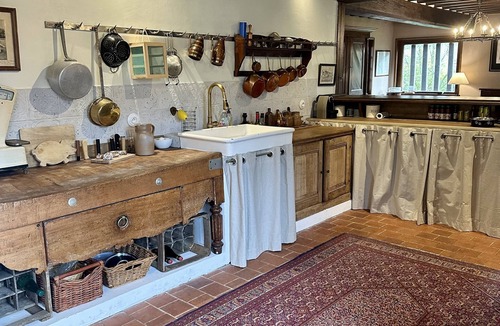 Crouttes House | Norman manor in the countryside