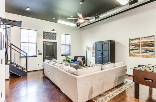 Norman House | Norman, Oklahoma, Vacation Rental 1 Mi to OU!