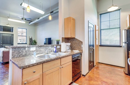 Norman Apartment | Norman Retreat: 1 Mi to The University of Oklahoma