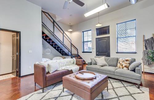 Norman House | Norman Retreat: 1 Mi to The University of Oklahoma