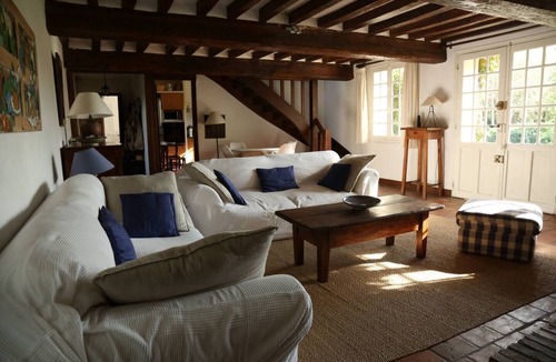 La Couture Boussey House | Normandy - 1h00 from Paris, 2 hectares of parkland, tennis court, swimming pool.