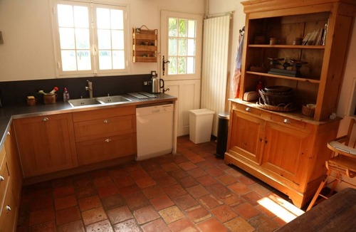 La Couture Boussey House | Normandy - 1h00 from Paris, 2 hectares of parkland, tennis court, swimming pool.