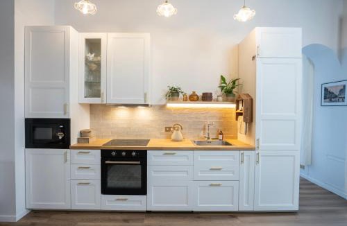 Evreux Apartment | Normandy Cottage atypical apartment city center