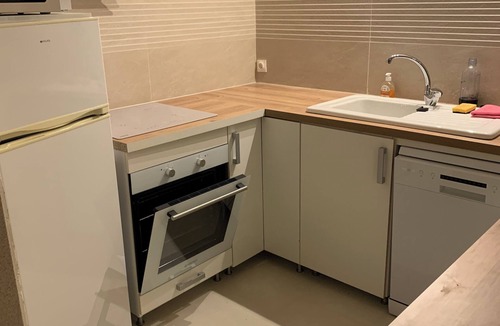 Saint-Valery-en-Caux Apartment | NORMANDY Facing the port. charming T2 ground floor 4 pers. with terrace & small garden