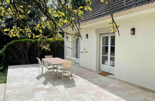 Gonneville-sur-Mer House | Normandy house - 5 min from Houlgate and the beach