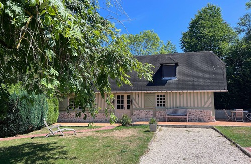 Fourneville House | Normandy house with swimming pool in Honfleur