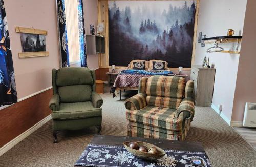 Gunners Cove House | Norse Skol Accommodations