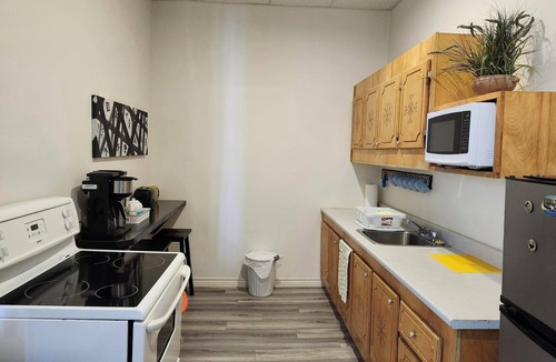 Gunners Cove Cabin | Norse Skol Accommodations